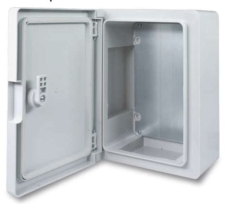 outdoor weatherproof enclosure box